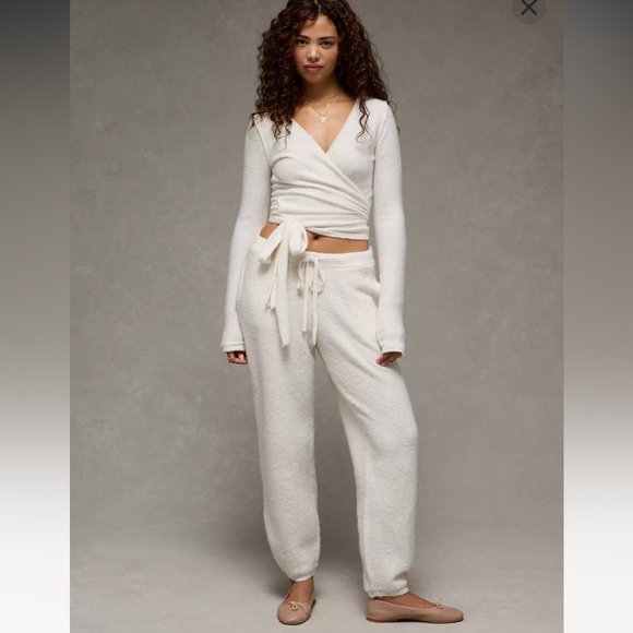aerie Pants - NWOT Aerie Cozy Joggers